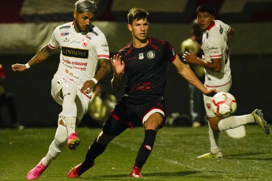 Copiapó se abrazó por primera vez en el torneo