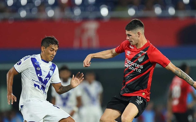 Atlético Paranaense logró la primera goleada en la Sudamericana