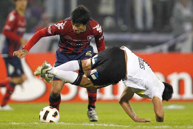 Colo-Colo y el mal recuerdo de su último partido con Cerro Porteño
