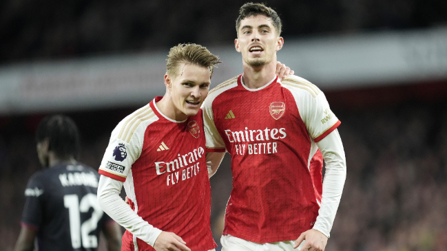 Premier League: Arsenal venció a Luton Town y dormirá puntero a la espera de Liverpool