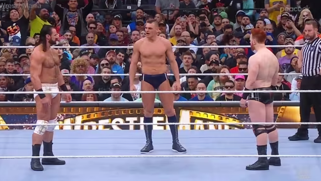 WWE recordó la intensa lucha entre Gunther, Sheamus y Drew McIntyre en Wrestlemania 39