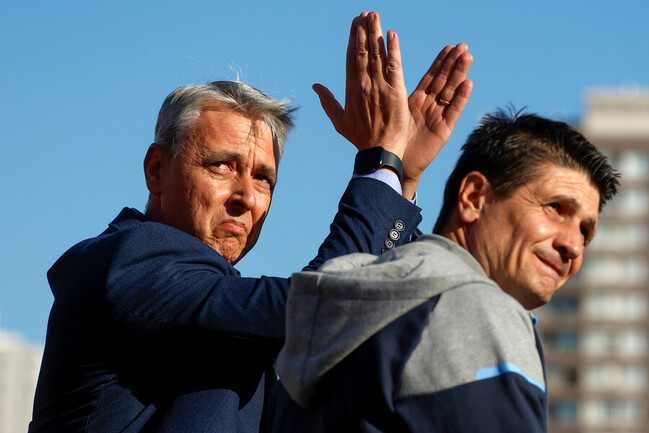 Tiago Nunes: Vi a un equipo involucrado, la gente lo sintió y se vivió una fiesta