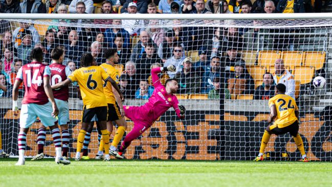 Esto es cine: El gol olímpico que dio que hablar en la Premier League