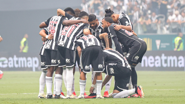 Eduardo Vargas se proclamó campeón en Brasil junto a Atlético Mineiro tras tumbar a Cruzeiro