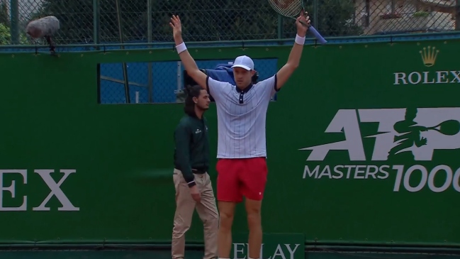 ¿El punto del torneo? Nicolás Jarry se lució con un smash de fondo de cancha y sin mirar