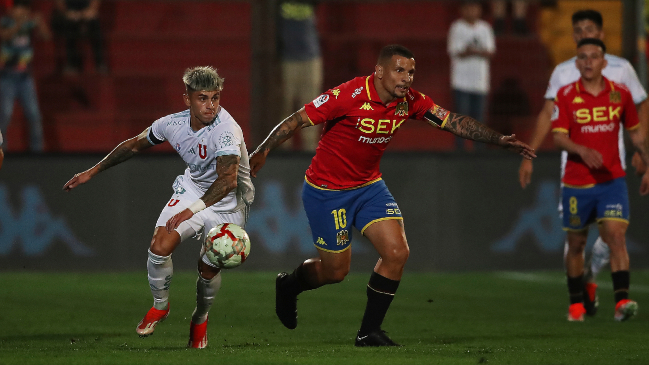 Informe arbitral consignó graves insultos de Emiliano Vecchio en derrota de U. Española