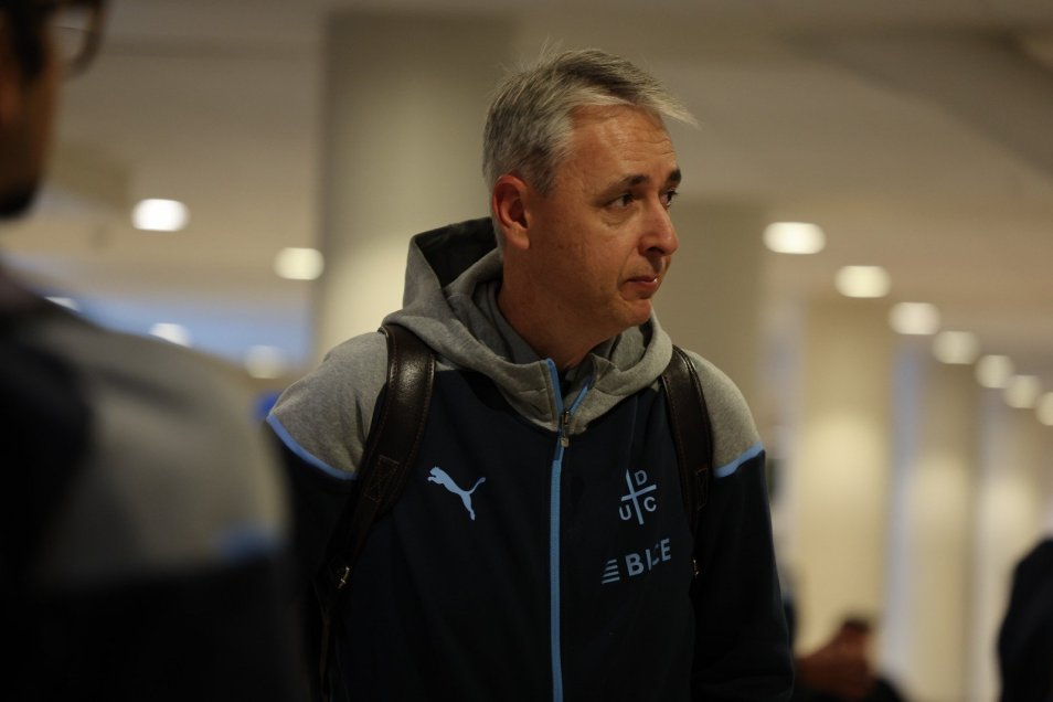 Universidad Católica tuvo grato recibimiento en Iquique para su duelo en el Tierra de Campeones