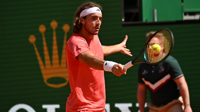 Tsitsipas dio el golpe al eliminar a Sinner en semifinales de Montecarlo