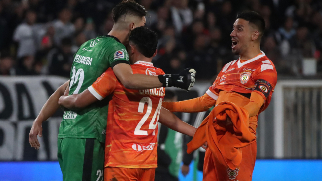 Cobreloa volvió a ser el “padre” de Colo Colo tras vencerlo en el Monumental