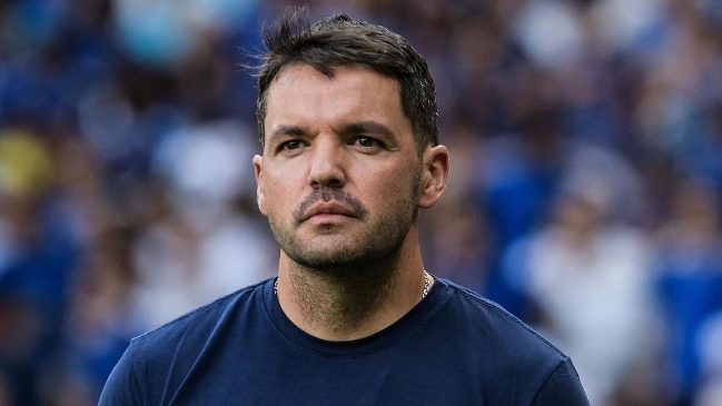 Extécnico de Huachipato descartó asumir la banca de San Lorenzo