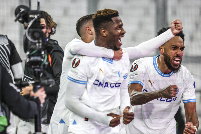 Marsella avanzó en la Europa League en disputada llave contra el Benfica