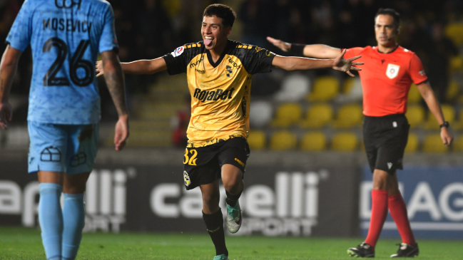 Coquimbo Unido se hace fuerte en casa y se encumbra en la tabla de posiciones