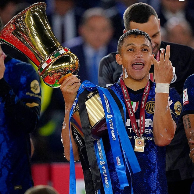 De Alexis a Zamorano: Los chilenos que han conquistado títulos junto a Inter de Milán