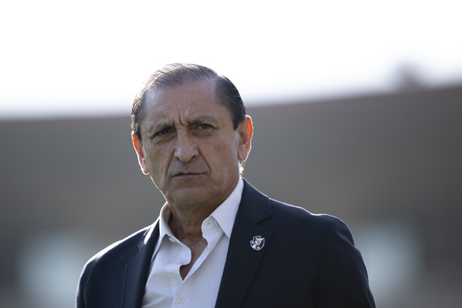 Gary Medel se quedó sin entrenador