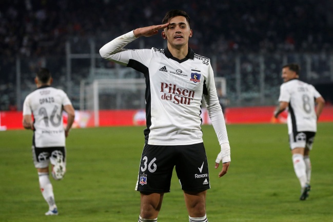 Se frotan las manos en Macul: Aseguran que agentes de Solari lo quieren vender a Europa