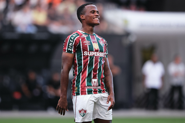 Rival de Colo Colo en la Libertadores volvió a la victoria en Brasil