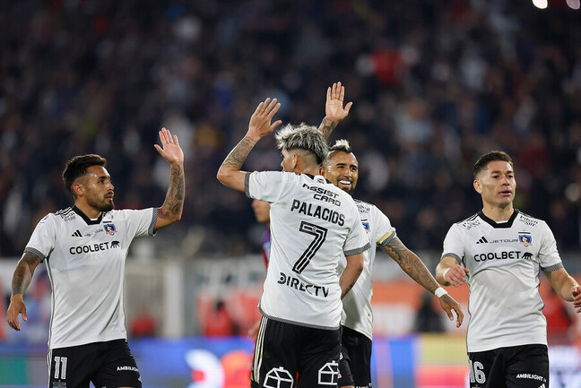 Colo Colo frente a Cobresal inicia un mes cargado de partidos