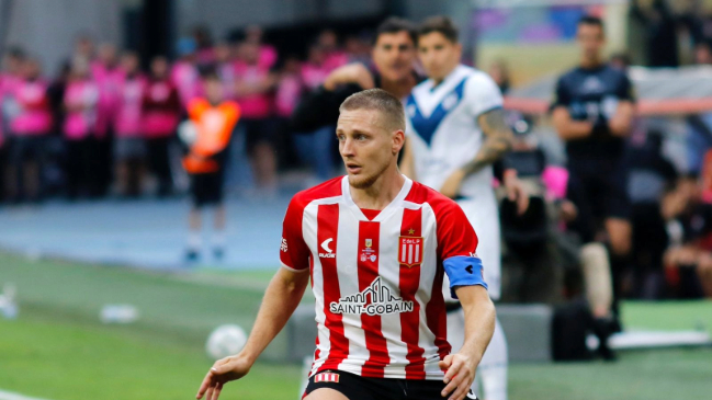 Estudiantes de Javier Altamirano le ganó la final al Vélez de Gustavo Quinteros