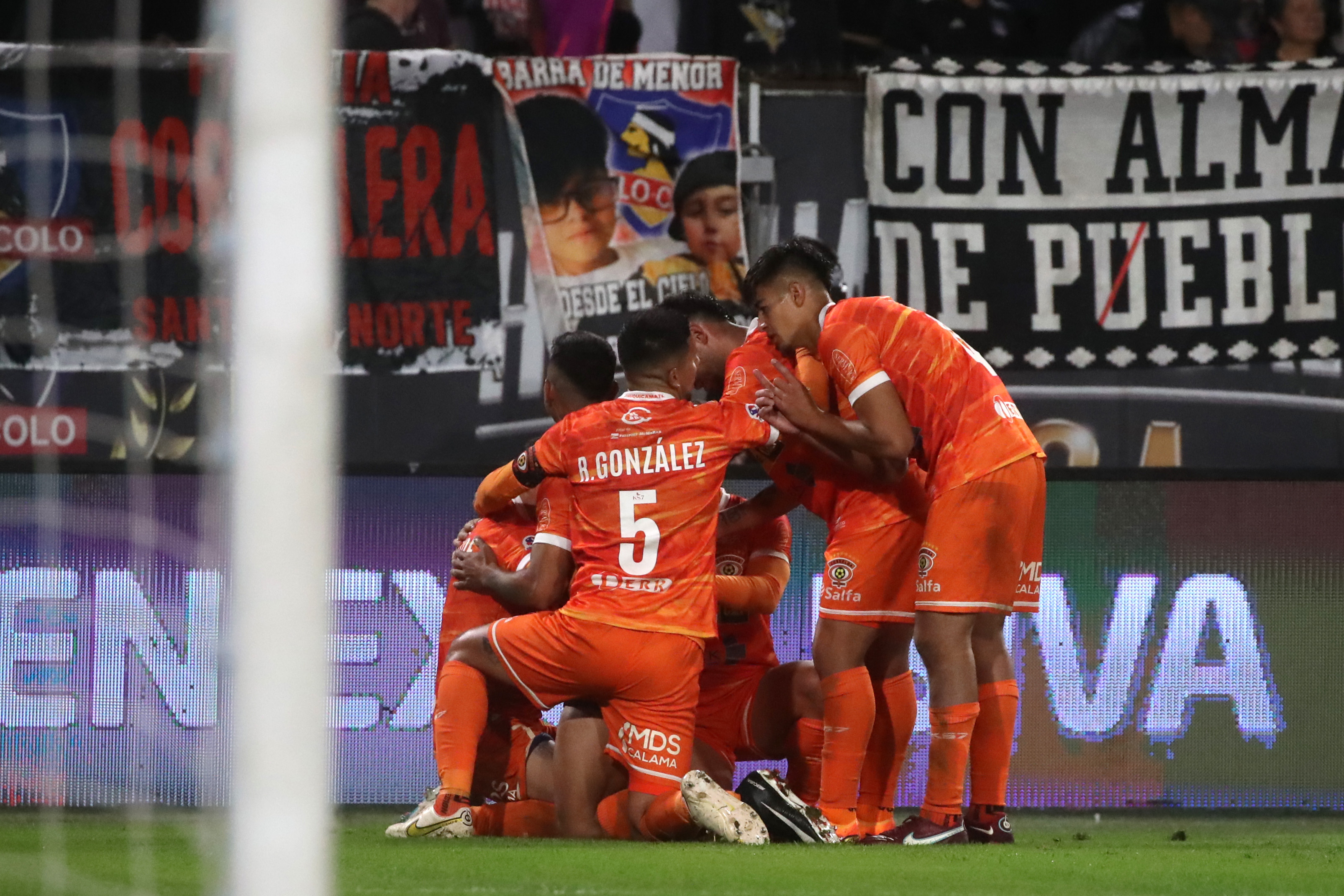 Uno de los nueve excadetes de Cobreloa formalizados por violación quedó en libertad