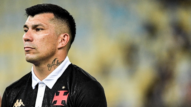 Director técnico de Vasco da Gama se refirió a la situación de Gary Medel en el equipo
