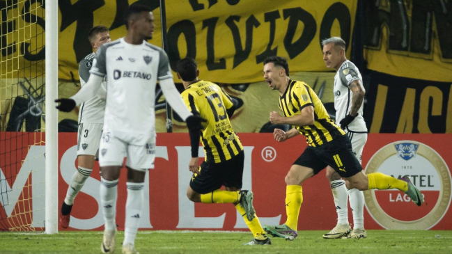 Eduardo Vargas sumó minutos en la derrota de Atlético Mineiro ante Peñarol