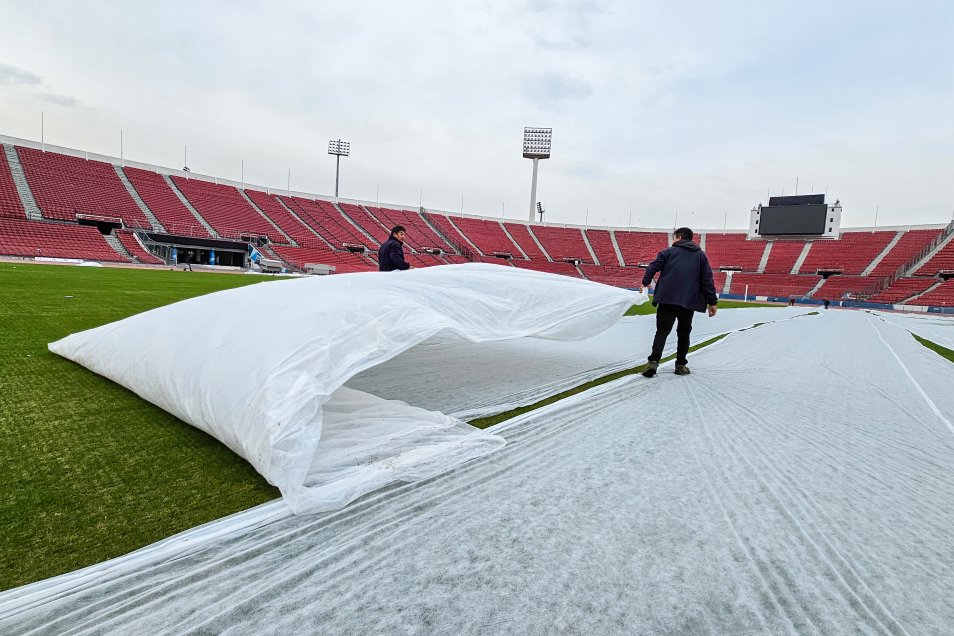 Así está la cancha del Estadio Nacional para el clásico universitario