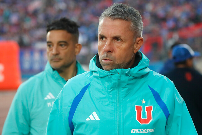 La molestia de Gustavo Alvarez por enterarse tarde la lesión de Ignacio Tapia