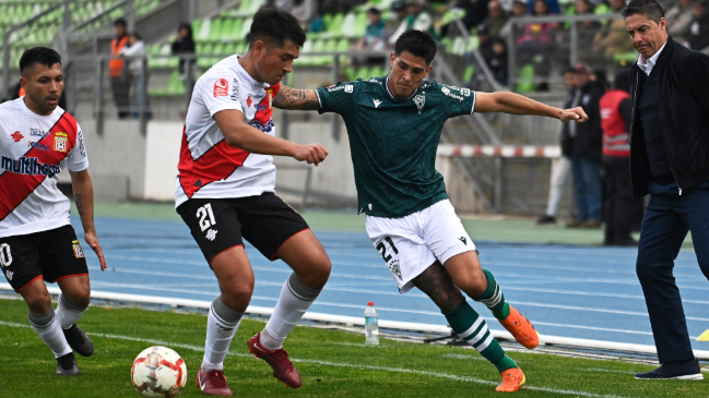 Curicó Unido luchó y rescató un valioso empate ante Santiago Wanderers