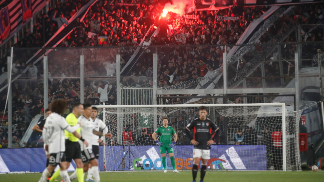 ¿Arriesga sanción? Informe arbitral complica a Colo Colo tras el partido ante Palestino