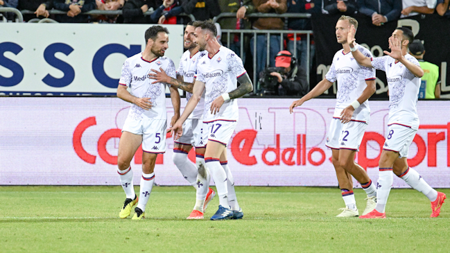 Fiorentina y Cagliari cerraron su temporada en Serie A con un partidazo