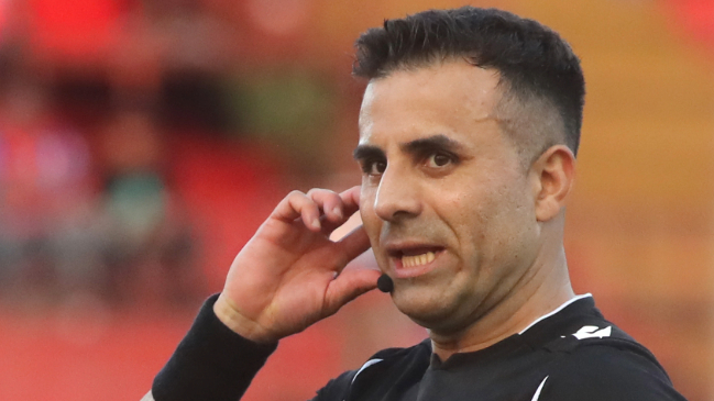 “Voy con tiro de esquina”: Colo Colo ya conoce el árbitro de su duelo ante Deportes Iquique