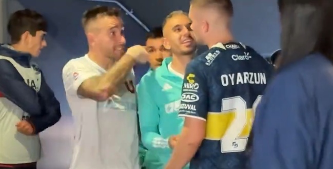 El tenso encuentro entre Matías Zaldivia y Diego Oyarzún tras el triunfo de la U