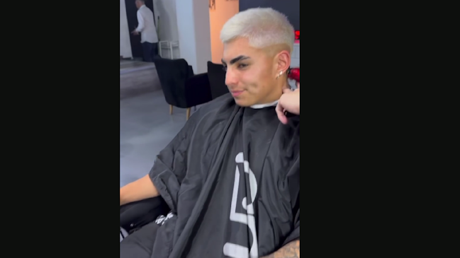 Jordhy Thompson sorprendió con cambio de look en su regreso a Chile