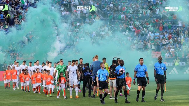 Uruguay armó una fiesta con la defensa mexicana en la antesala de la Copa América