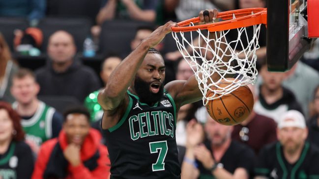 Celtics venció a Mavericks en casa y se inclina en la final de NBA