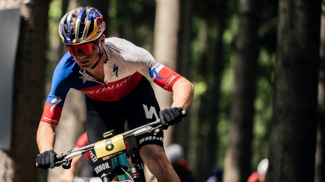 Martín Vidaurre se prepara para la cuarta parada de la Copa del Mundo en Italia