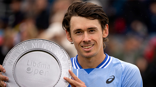 Álex de Miñaur llegará a Wimbledon con el título de ‘s-Hertogenbosch bajo el brazo