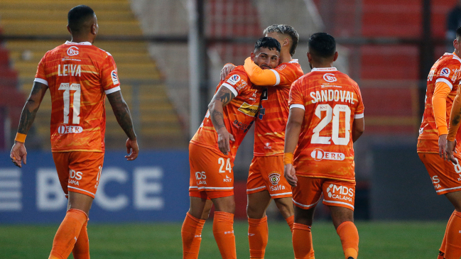 Exdelantero de Colo Colo asoma como refuerzo de Cobreloa