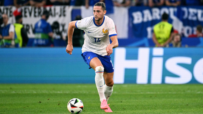 Compañero discrepa con Mbappé y afirma que todo el mundo es libre de votar según sus convicciones