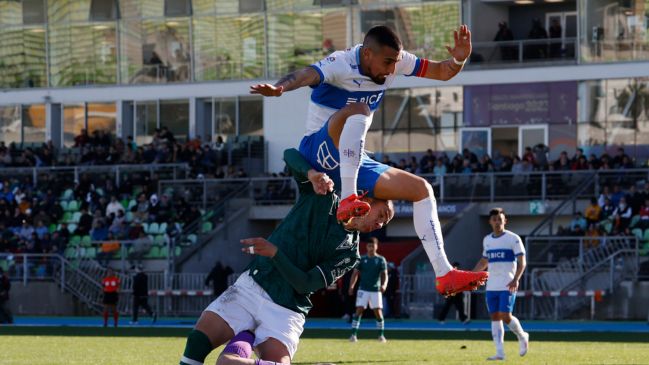 “Asientos ecológicos”: Hincha advirtió la presencia de pasto en las butacas del Estadio Elías Figueroa en Copa Chile