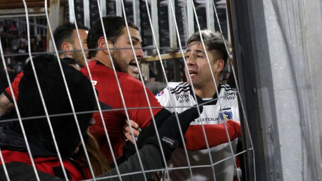 Barra de Universitario mostró registros de los incidentes con hinchas de Colo Colo