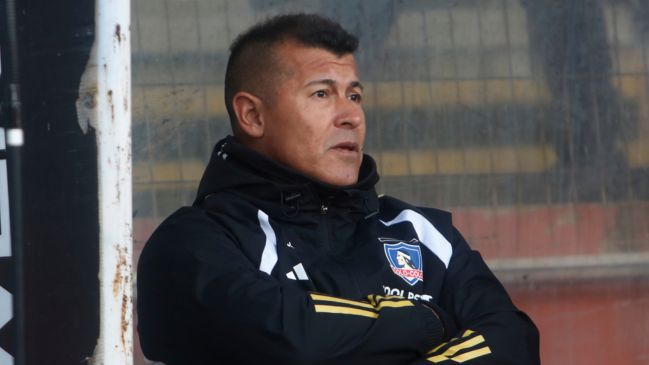 Jorge Almirón aseguró que Colo Colo irá por dos refuerzos más en este mercado de pases