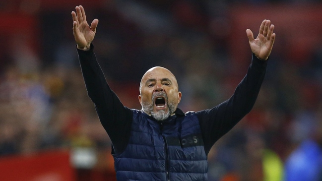 Técnico que rechazó a Colo Colo le saca ventaja a Sampaoli para ser DT de Ecuador