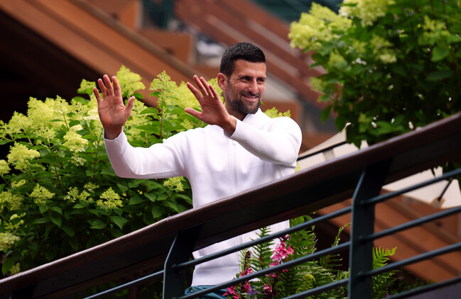 Novak Djokovic ante Lorenzo Musetti va por una nueva final de Wimbledon