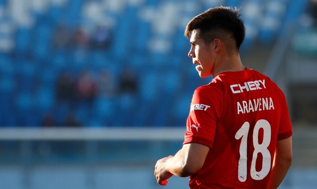 La Champions League espera a Alexander Aravena