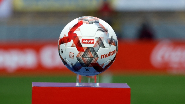 Histórico club del fútbol chileno está al borde de la desafiliación del fútbol profesional