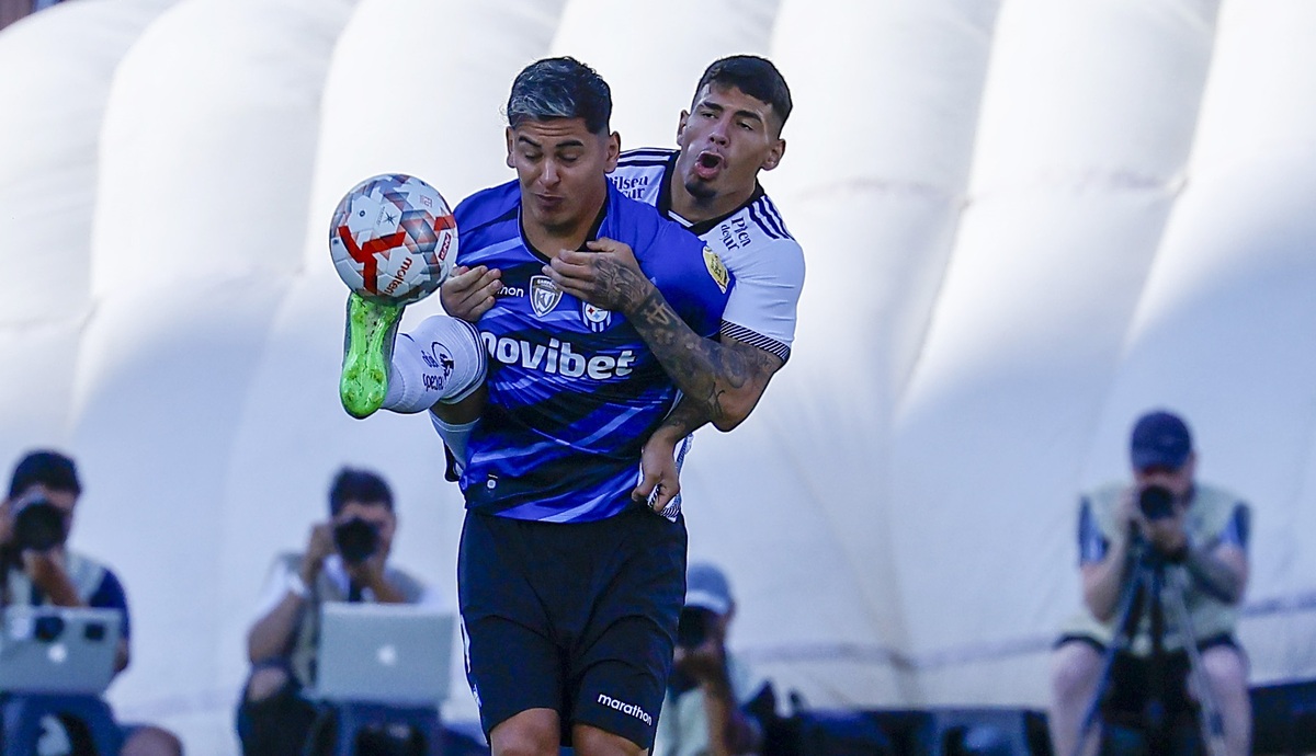 El hincha de Colo Colo pregunta ¿Y la Supercopa cuándo se terminará de jugar?