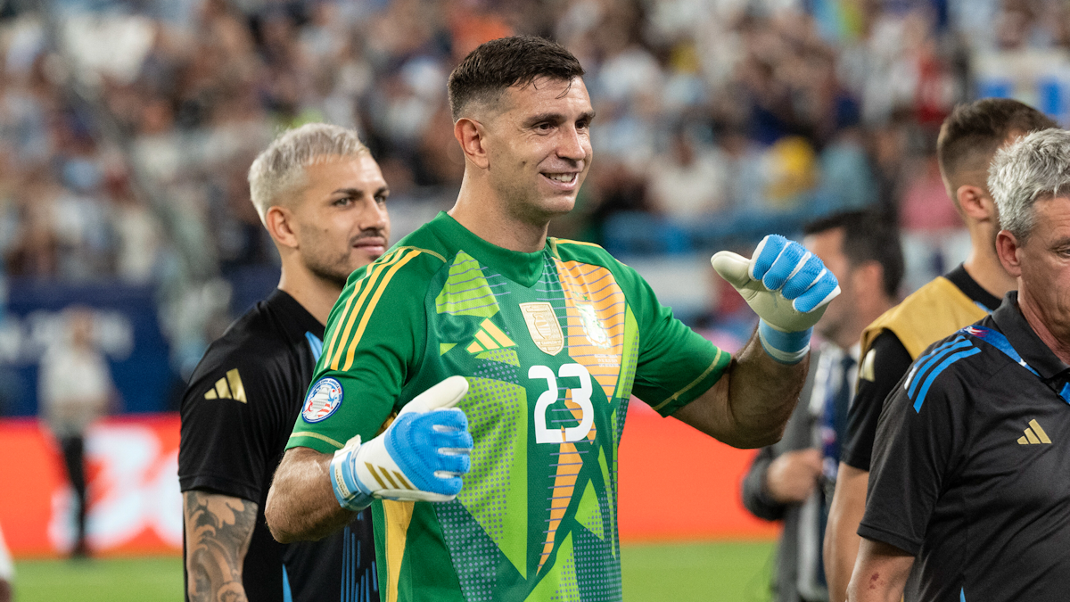 Emiliano Martínez mandó un desafiante recado a Chile de cara al duelo con Argentina por Clasificatorias