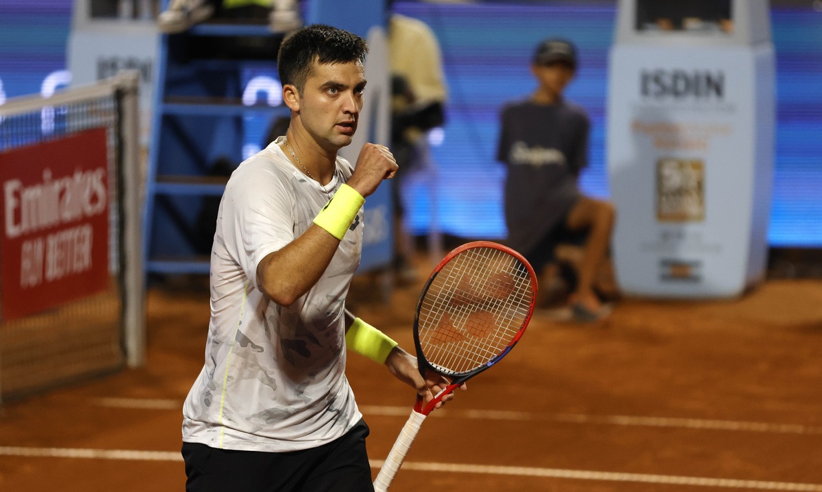 Tomás Barrios dio un importante salto en el ranking de la ATP gracias a su título en Amersfoort