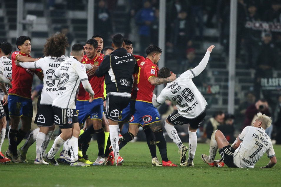 Los incidentes que marcaron el final del Colo Colo vs Unión Española